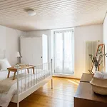 Rose By Quokka 360 - Refined Two-bedroom With Garden 公寓 盧加諾