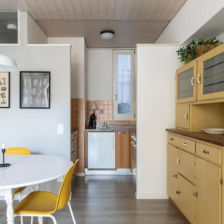 Rose By Quokka 360 - Refined Two-bedroom With Garden