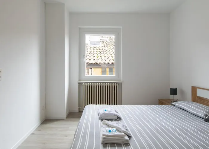 Apartamento Rose By Quokka 360 - Refined Two-bedroom With Garden *