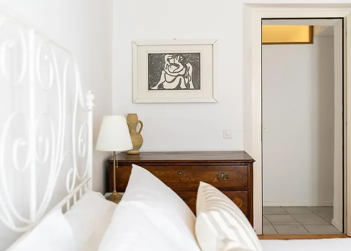 Rose By Quokka 360 - Refined Two-bedroom With Garden Apartamento *