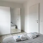 Rose By Quokka 360 - Refined Two-bedroom With Garden