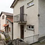 Rose By Quokka 360 - Refined Two-bedroom With Garden *